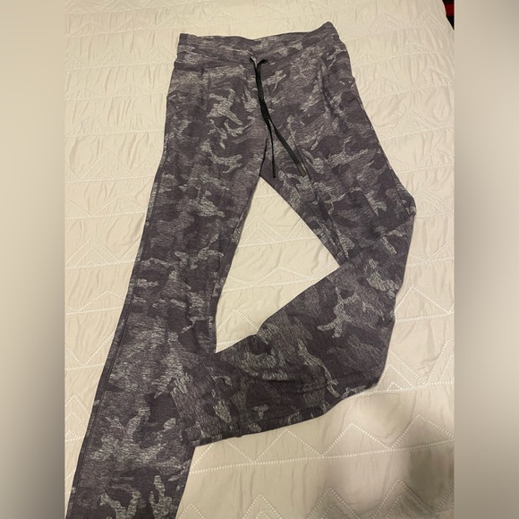 lululemon athletica Pants - Lululemon gray camo joggers - excellent condition!